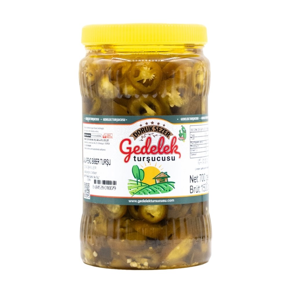 Gedelek Jalapeno Biber Turşusu 700 g beyaz arka planlı profesyonel ürün fotoğrafı
